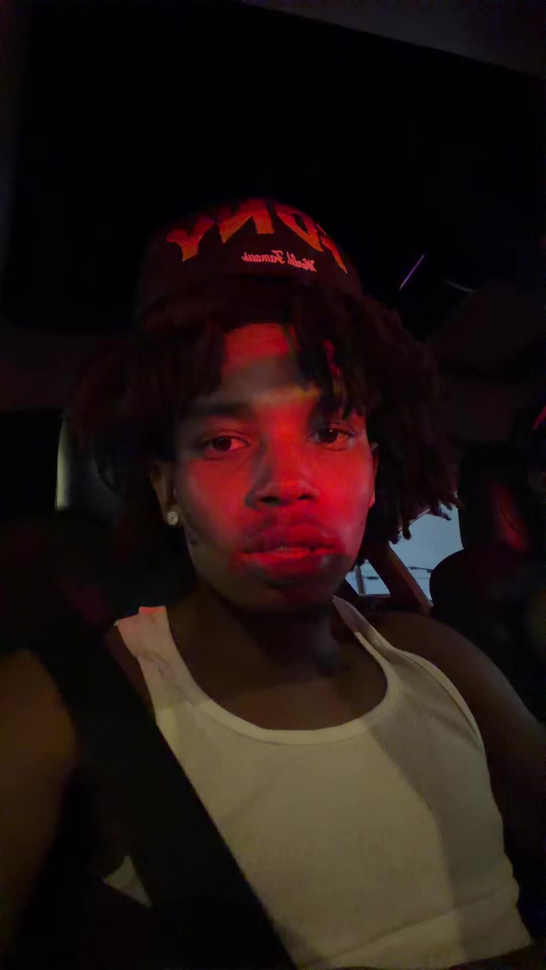 @☾