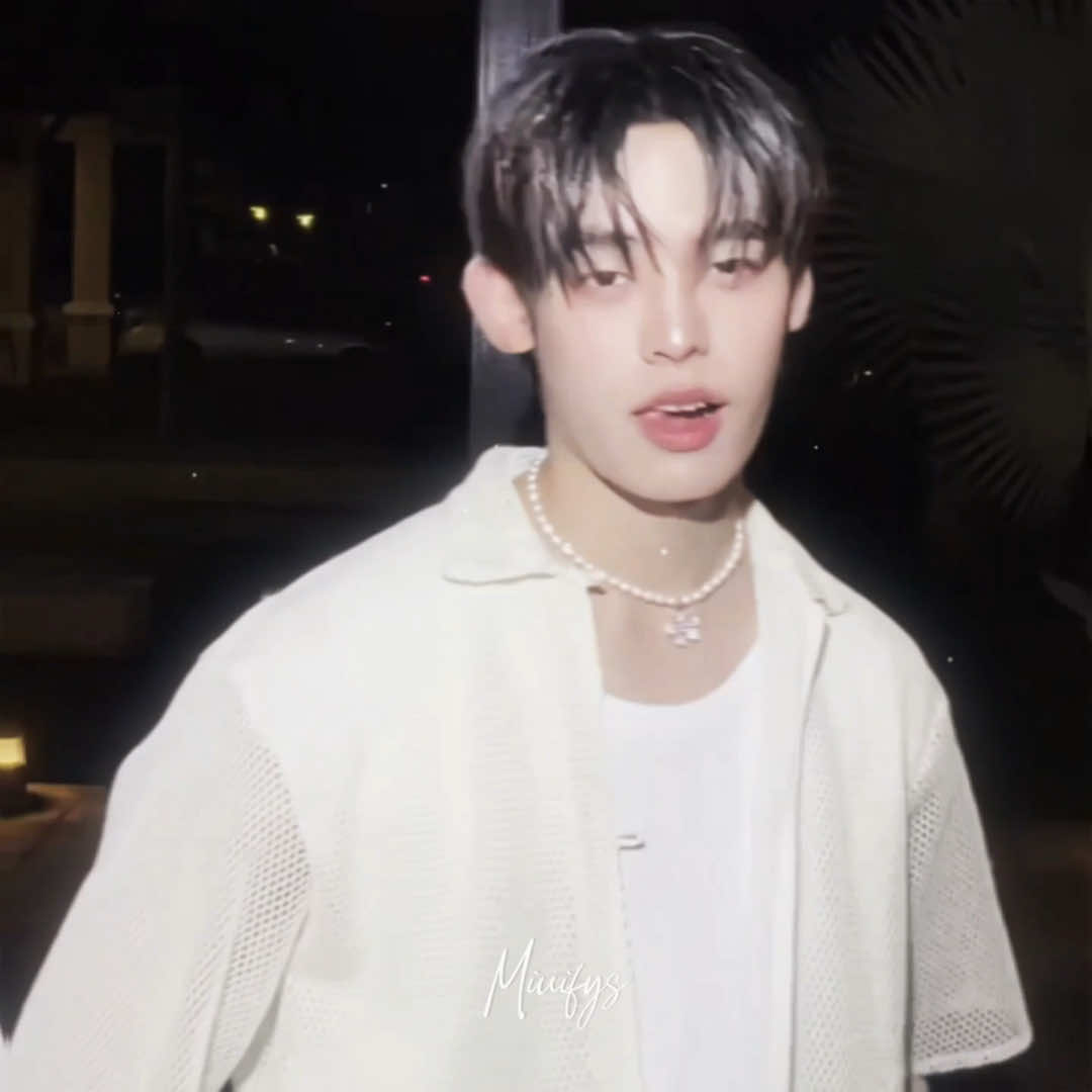 @𑣲joyce