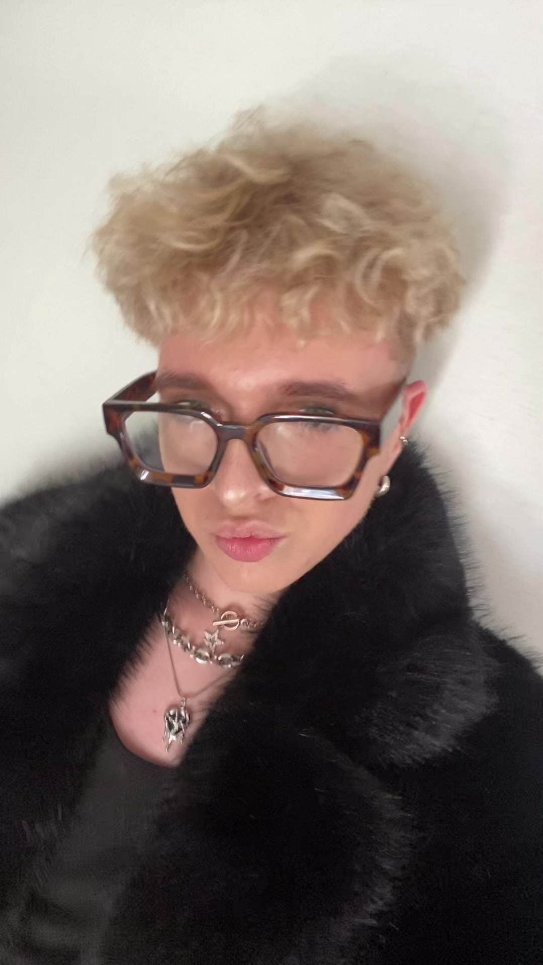 @Ig: Gllooino