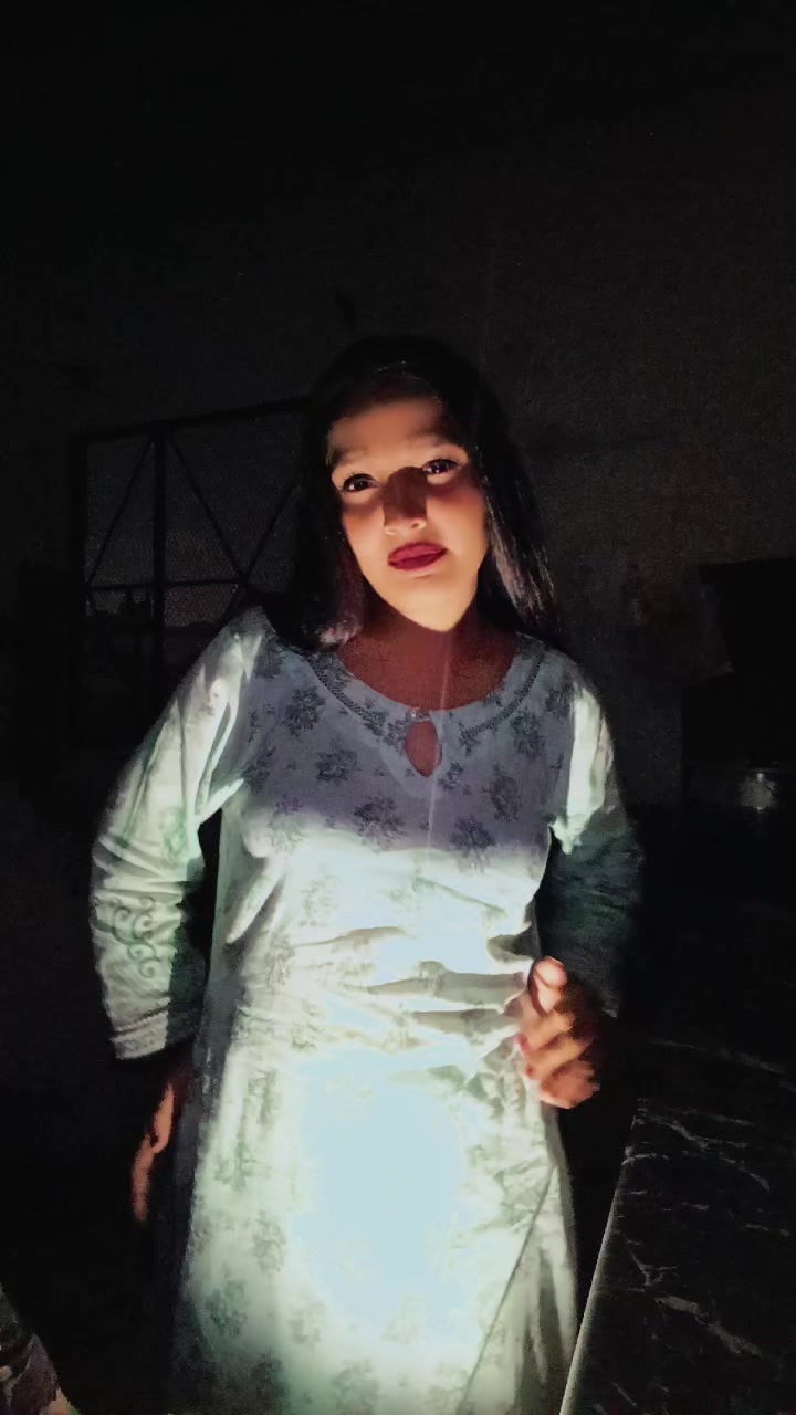 @Angel Queen 👑 is back 🤨