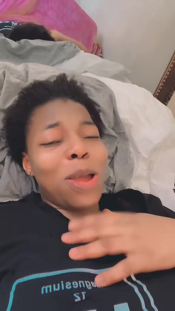 @Ewe_girl9