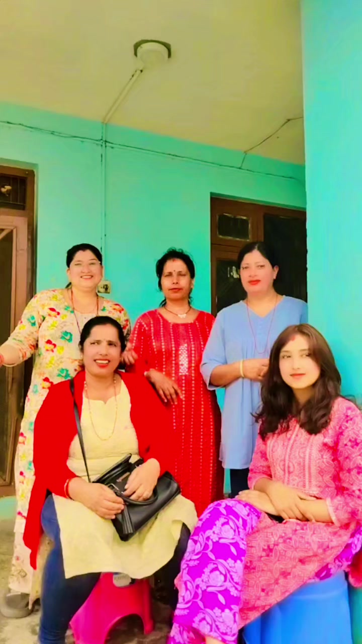 @गायत्री नेपाल