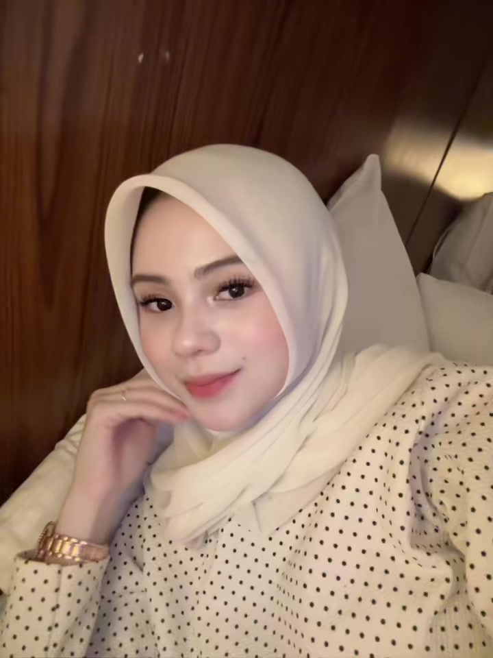@Rratu