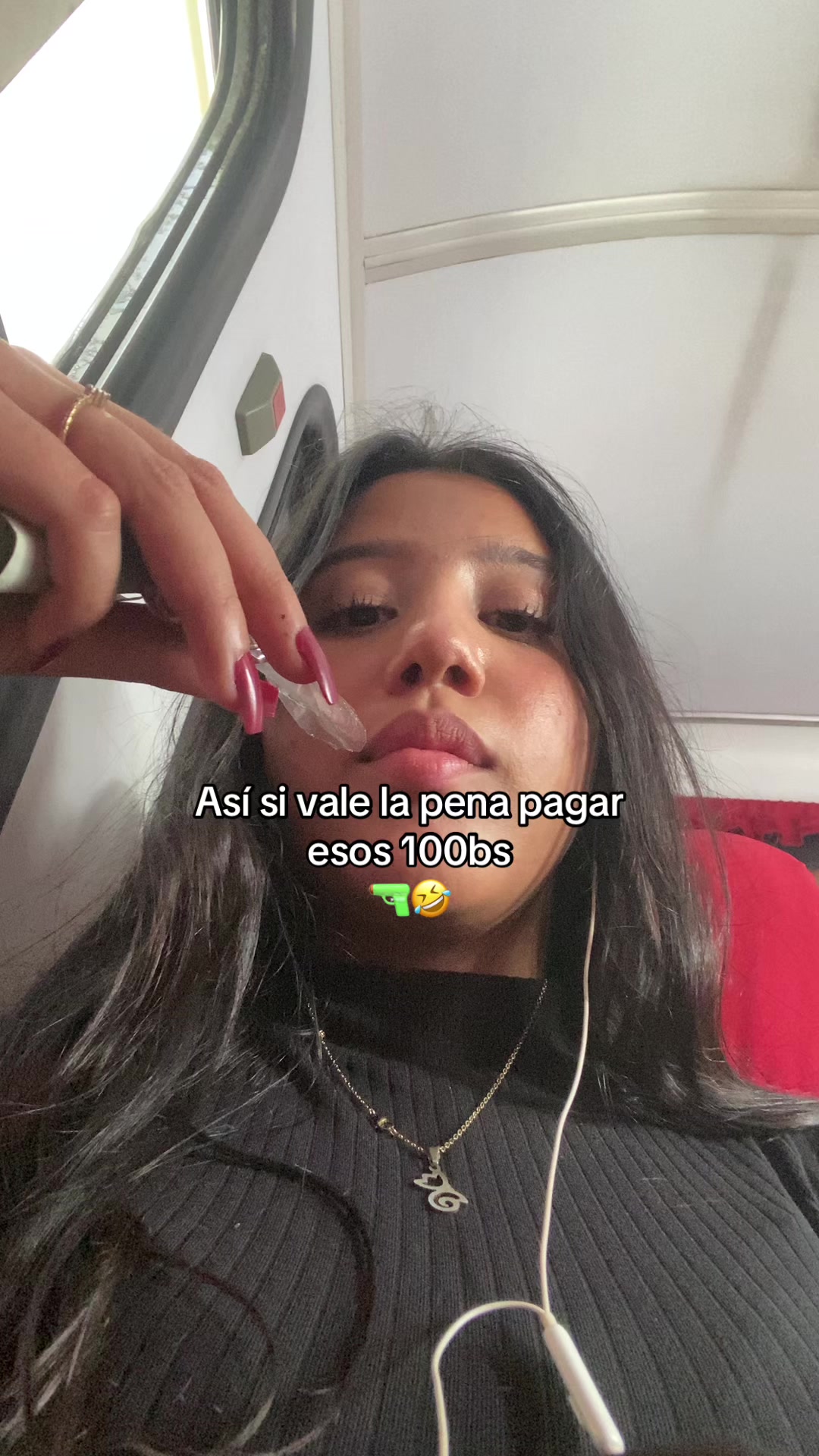 @Zhayra