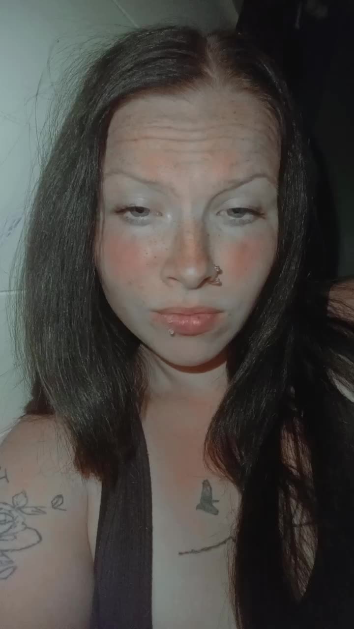 @Twisted_teen_momma22