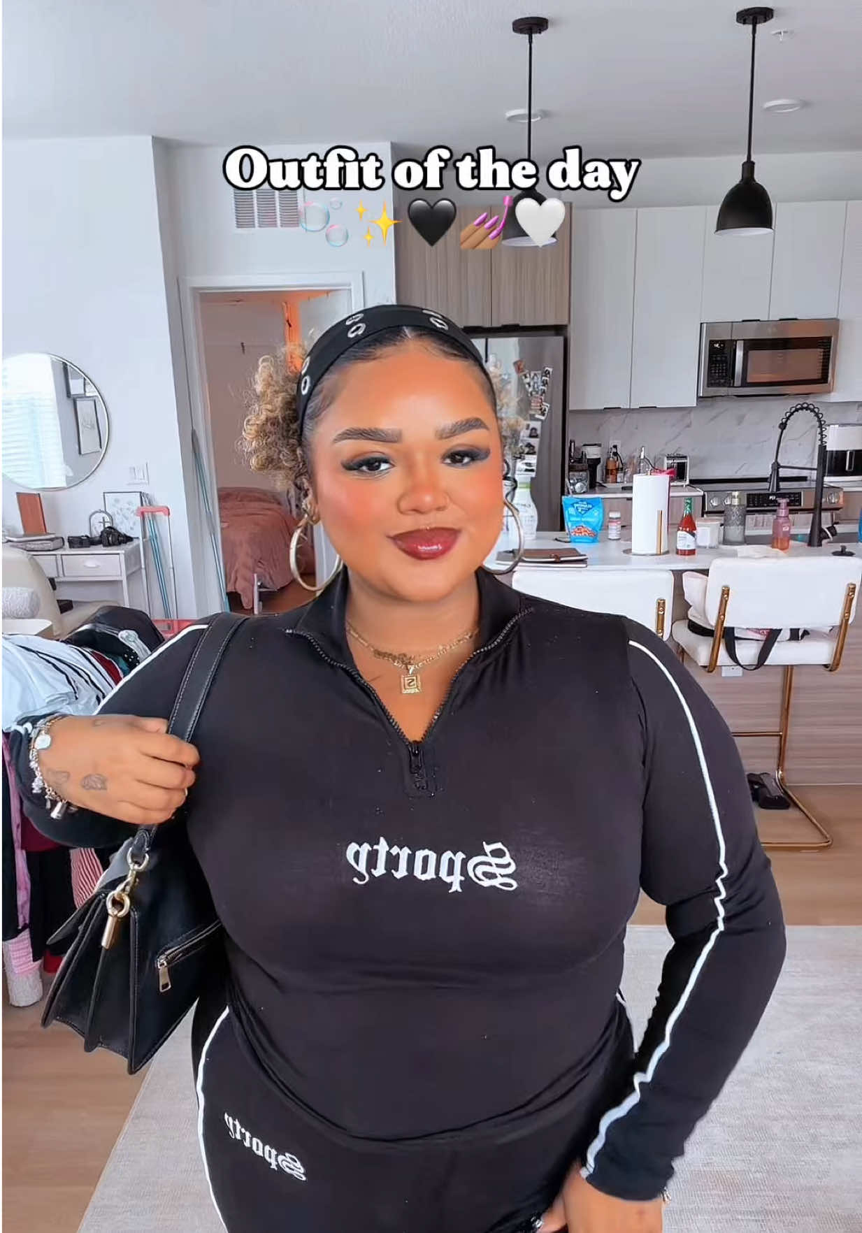 @Curlyheadsierra 💗
