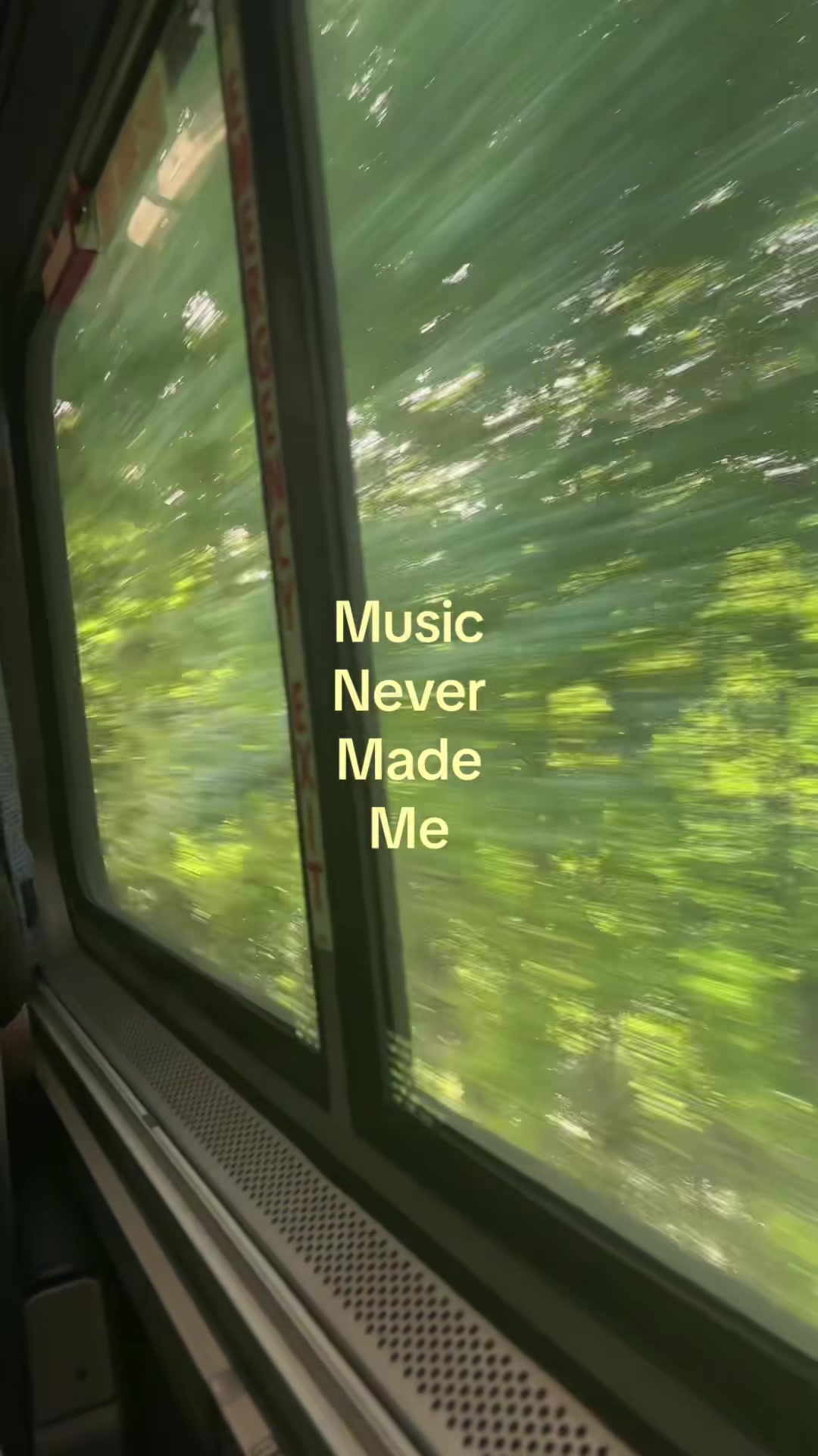 @𝓛𝓸𝓾 ⭐️🪽