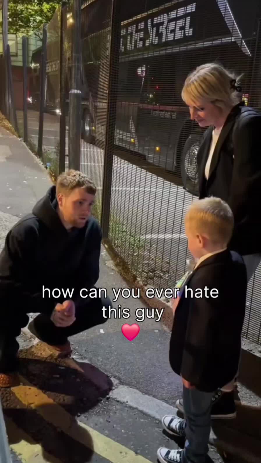 @Just Iris (AlexWarrenversion)