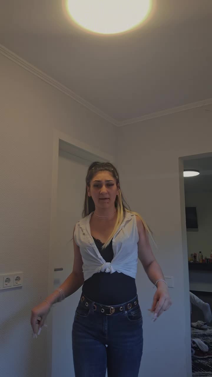 @Denisa dominik