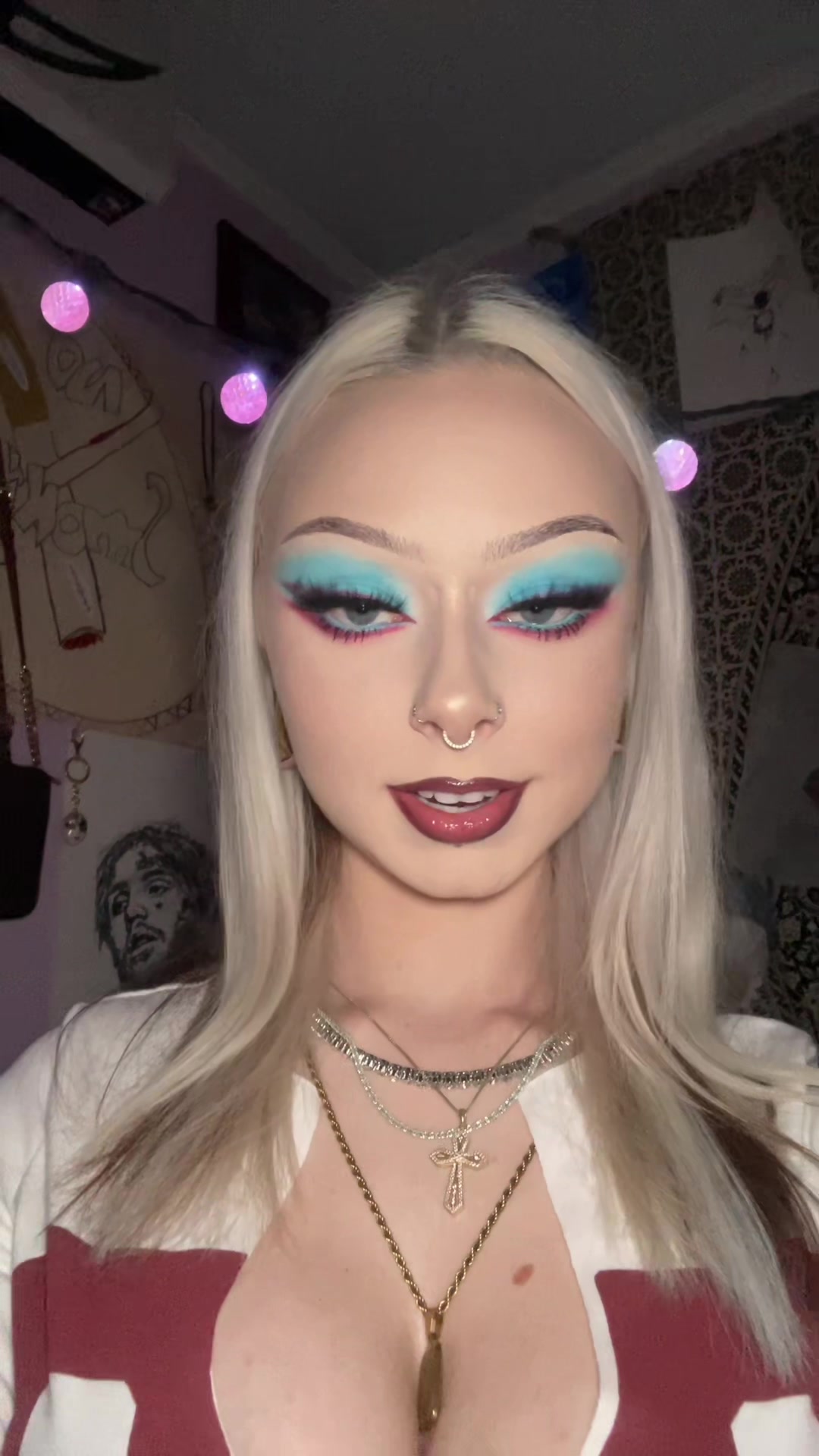 @🧐