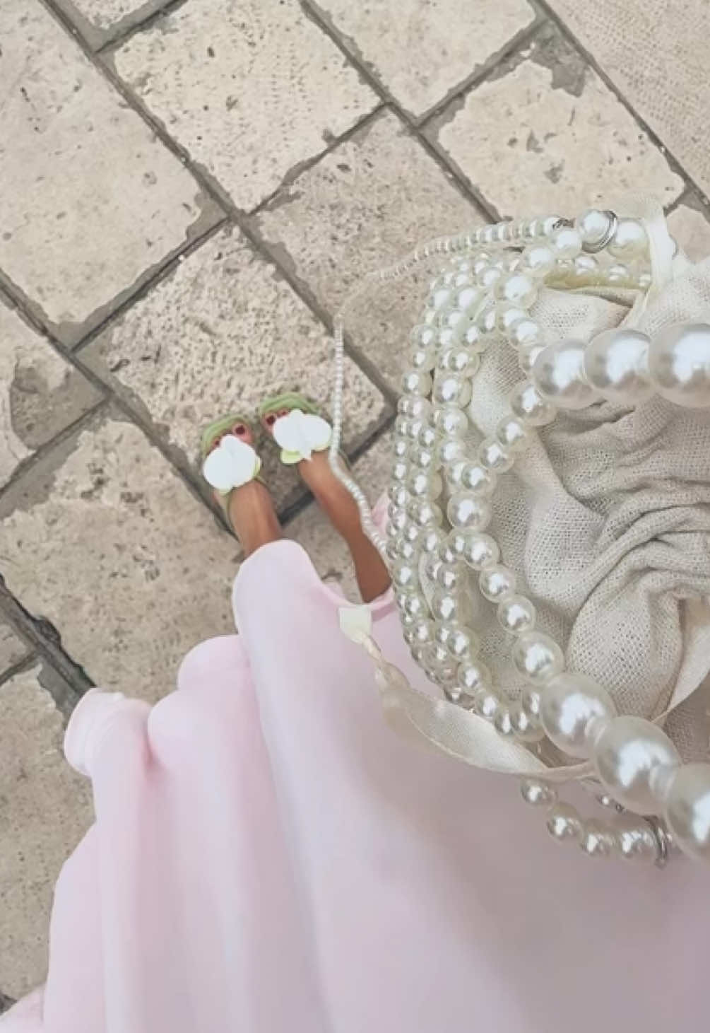 @anastasija ྀི