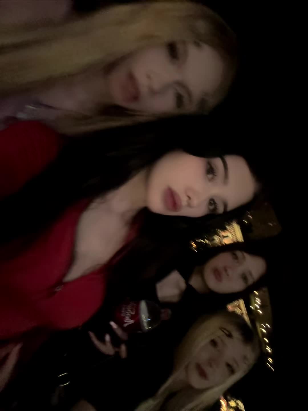 @викулька🧛🏿♀️