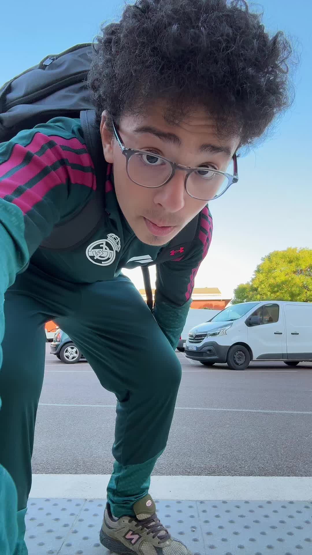 @Liamsi
