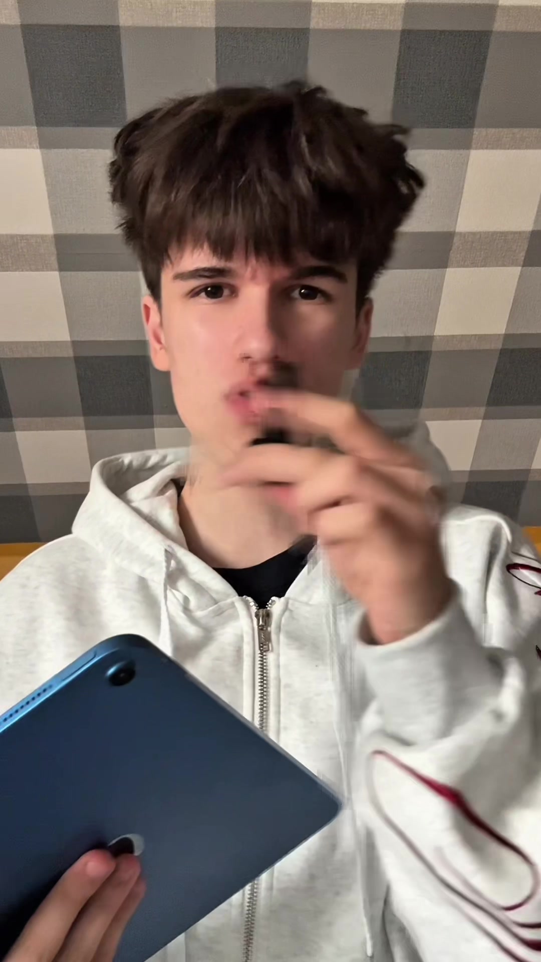 @𝐀𝐋𝐄𝐗