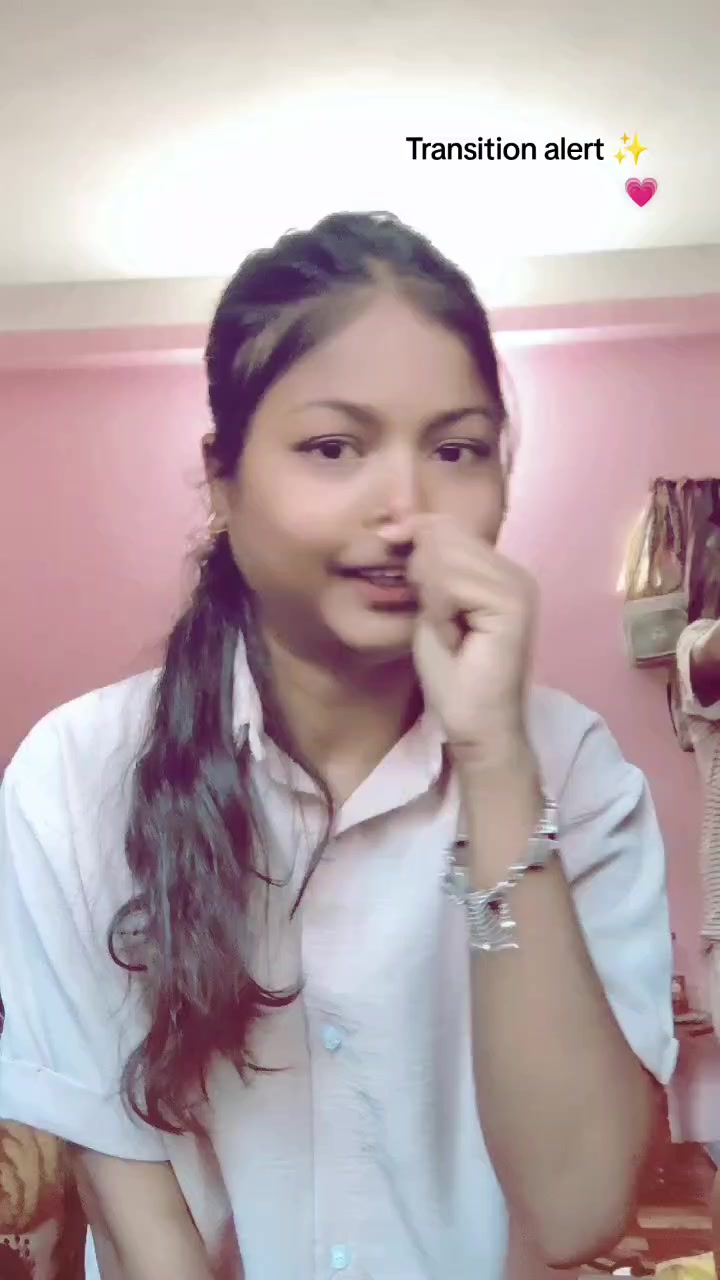 @👑Miss Saloni👑