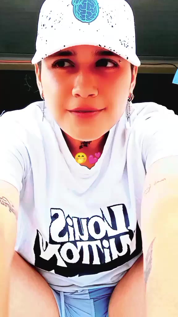 @Jessica O. 💙✌️