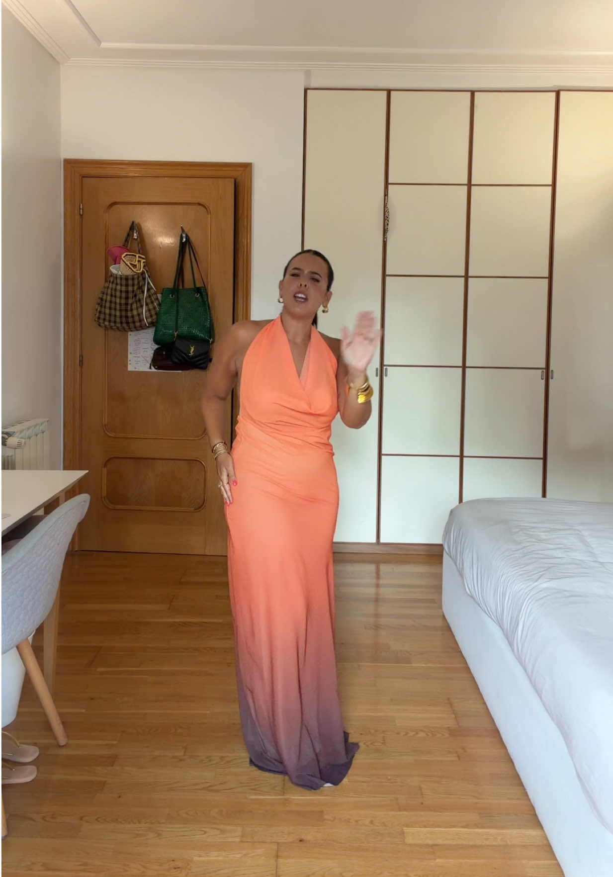 @nenas teixeira