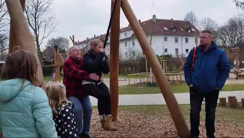 @Conny Sedlaczek