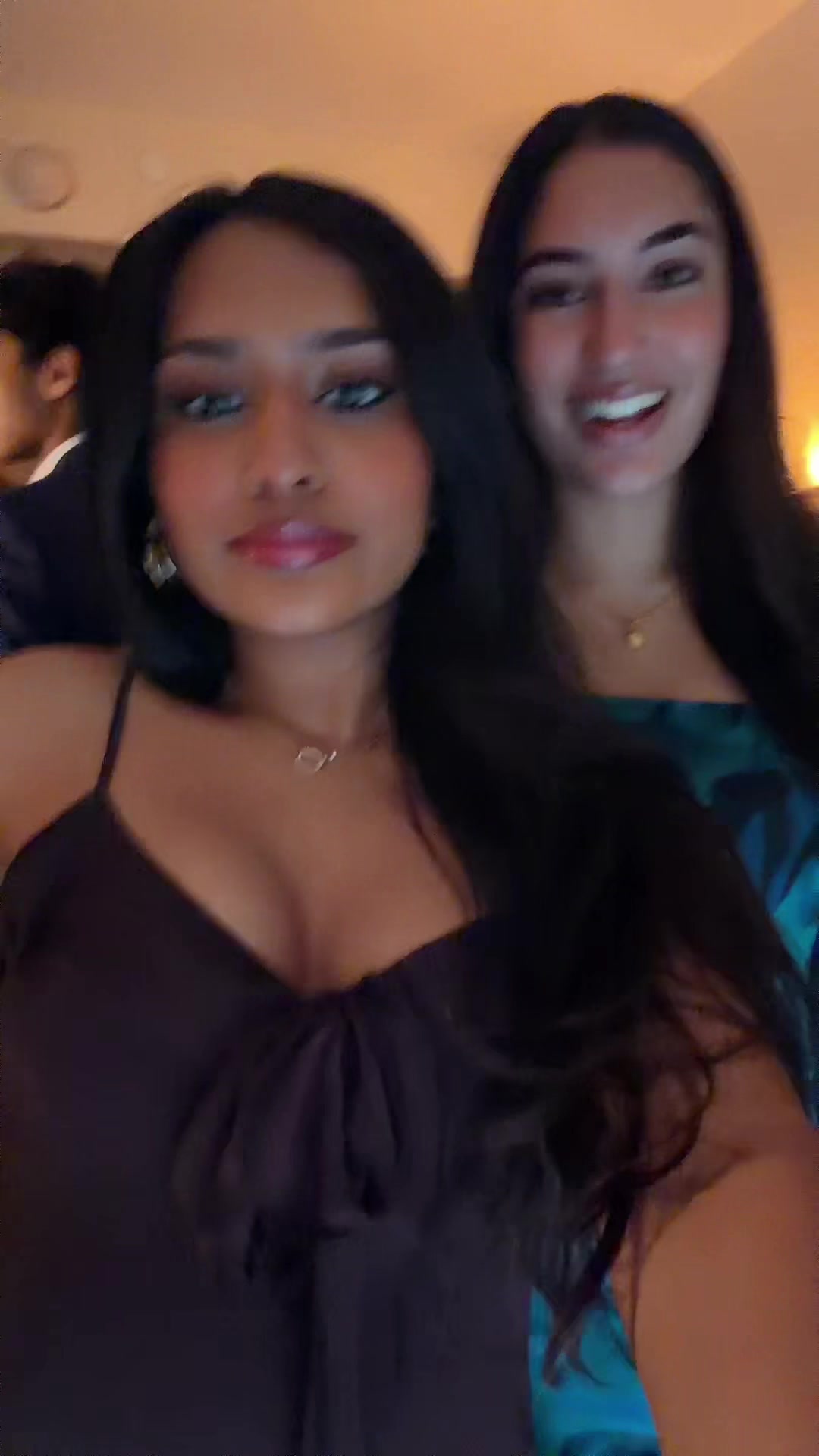 @rishika🎀