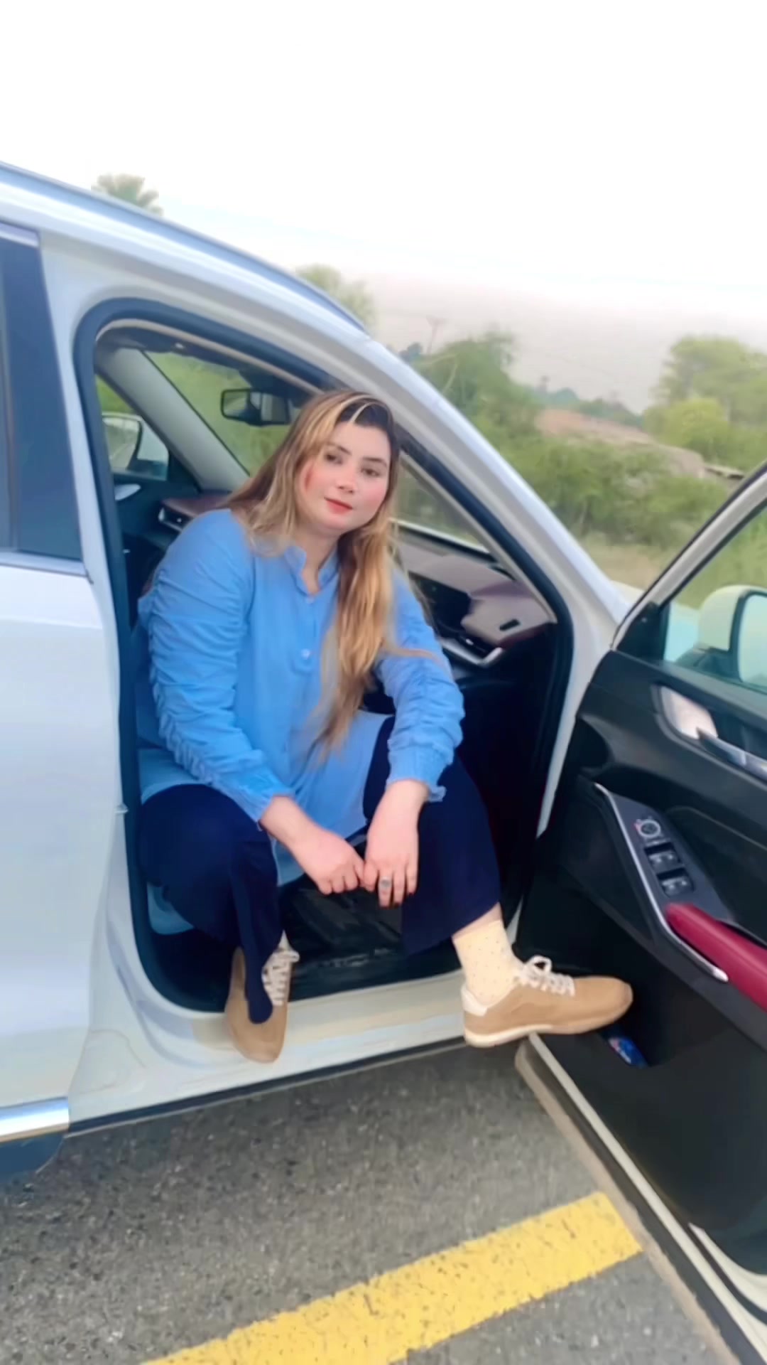 @aroojkhansm