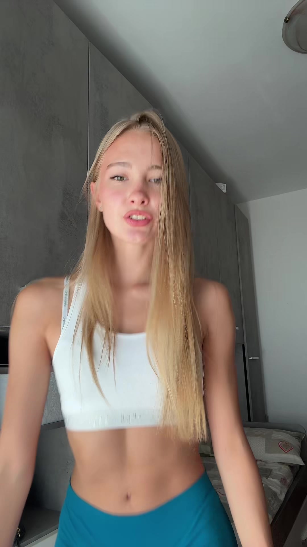 @Sofi 🕊️