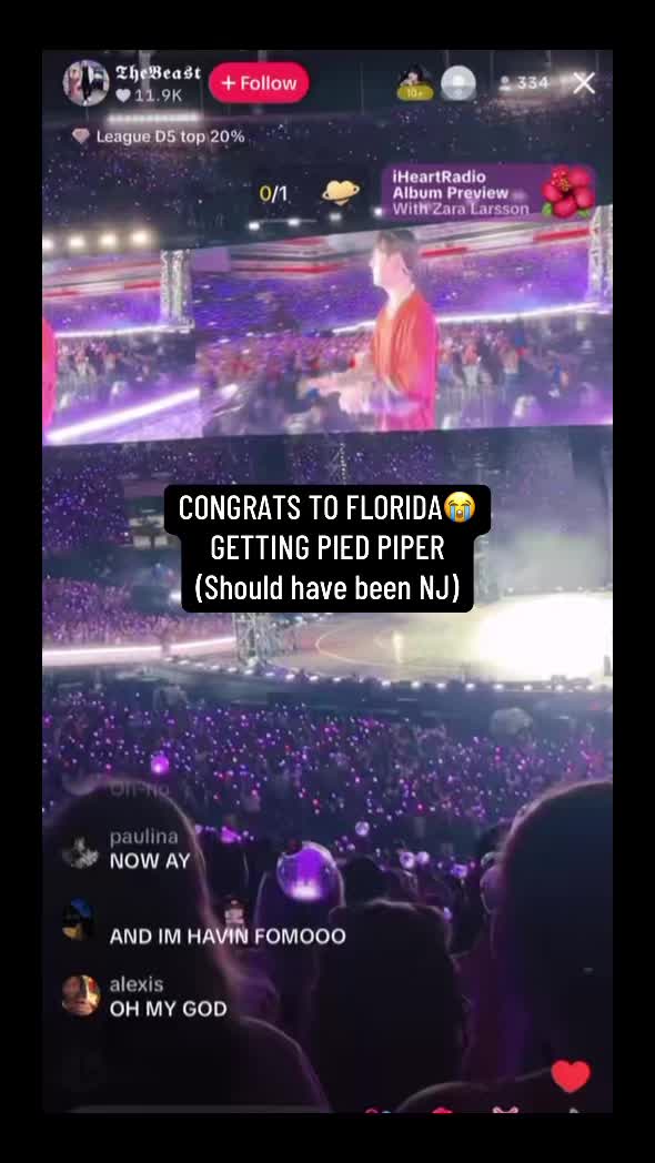 @moonchild⁷ i hi5 Jin😭💜