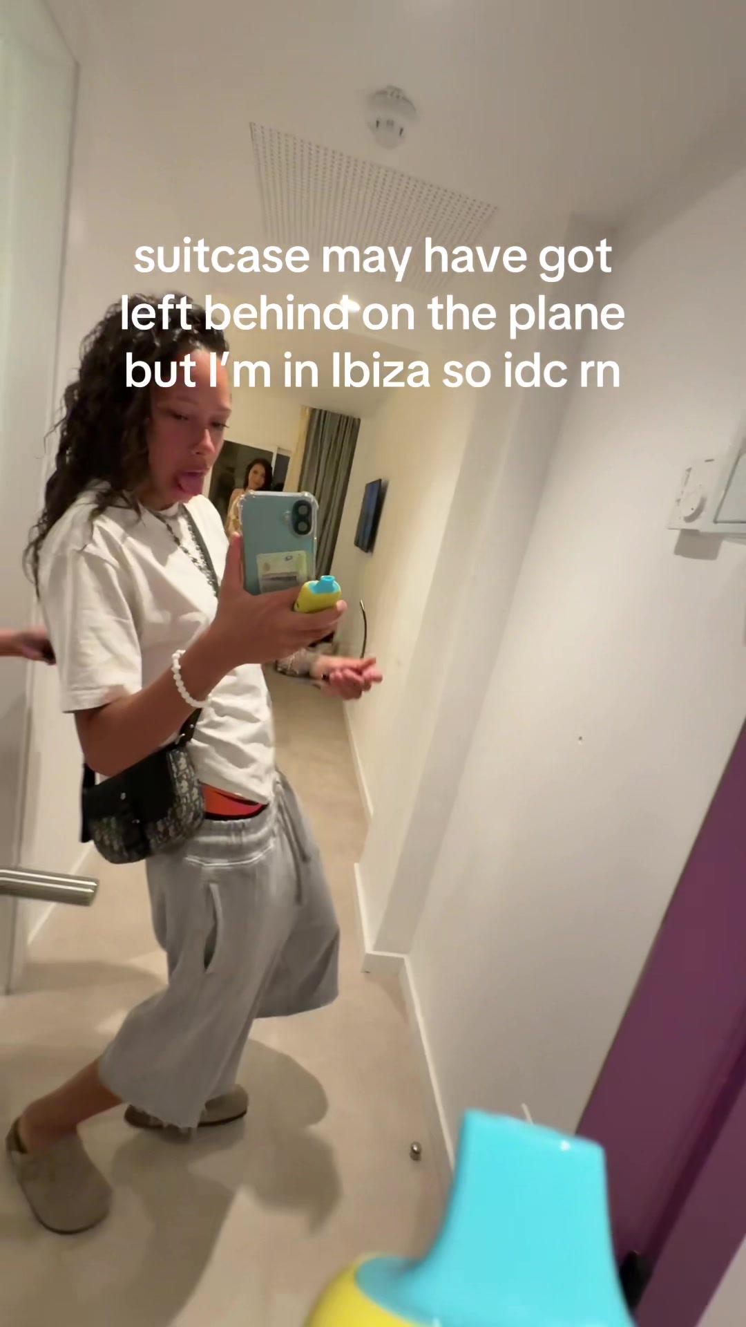 @Ellouise🌟