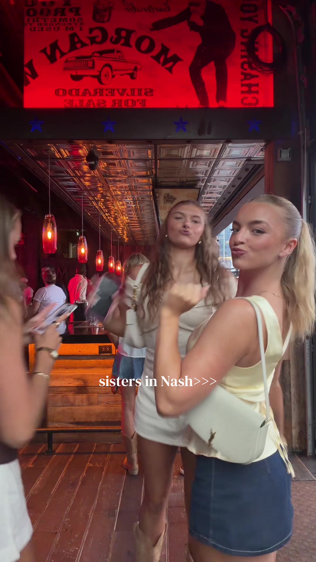 @alexastites