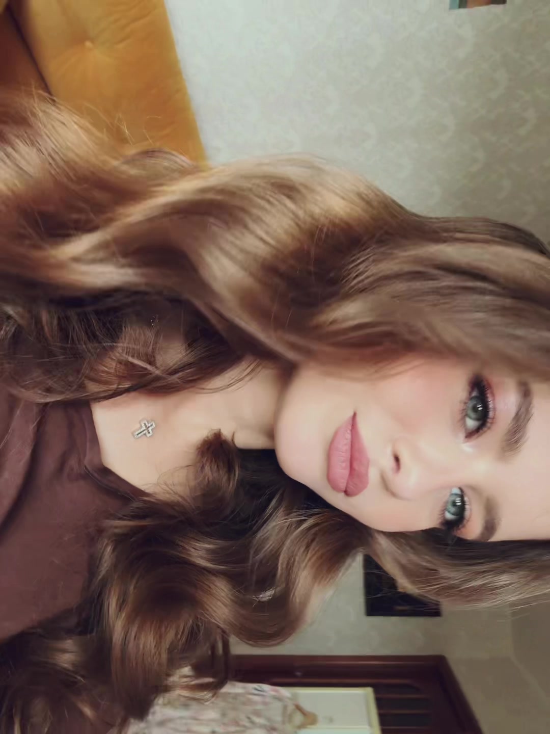 @<3