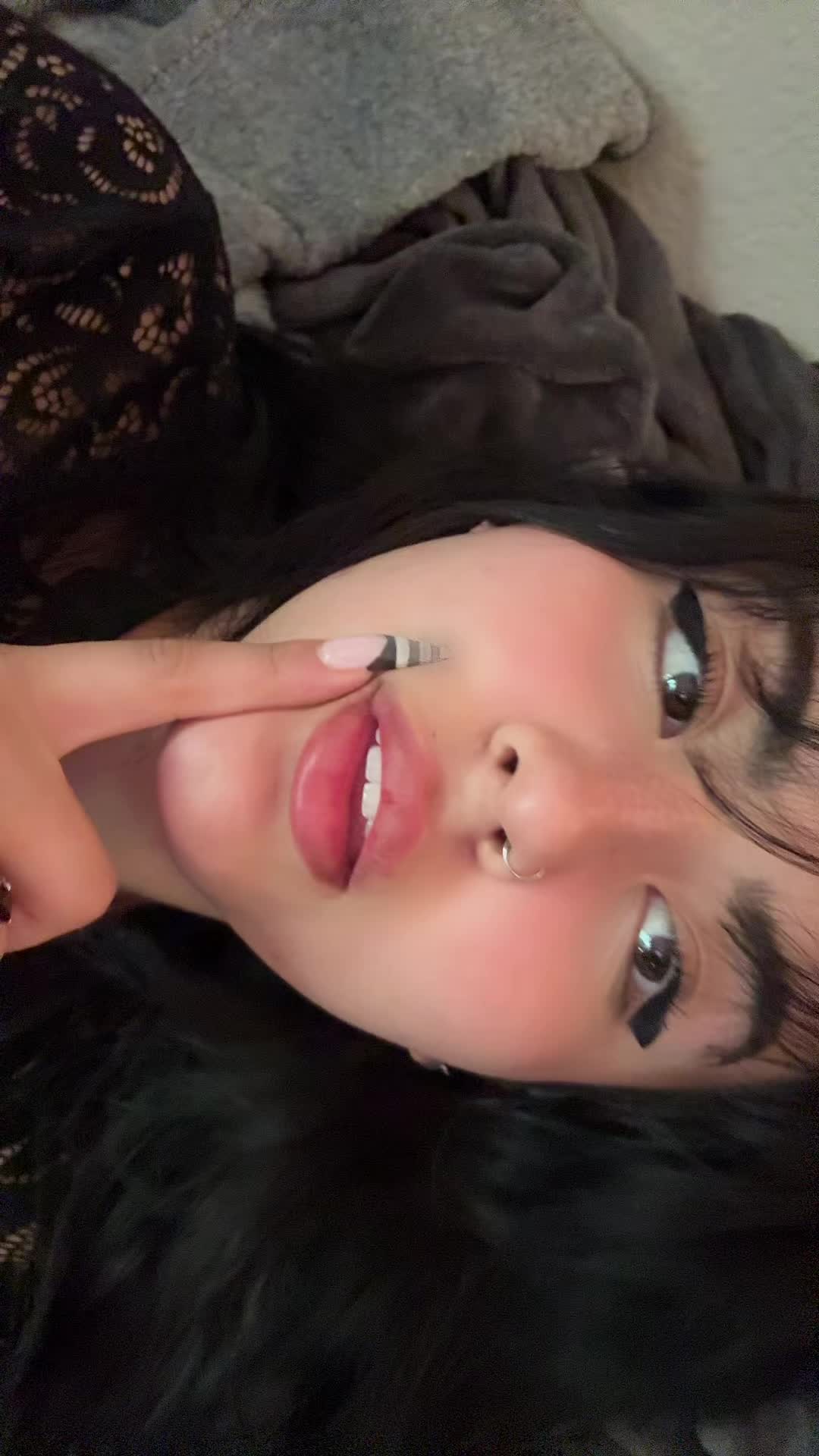 @Yza
