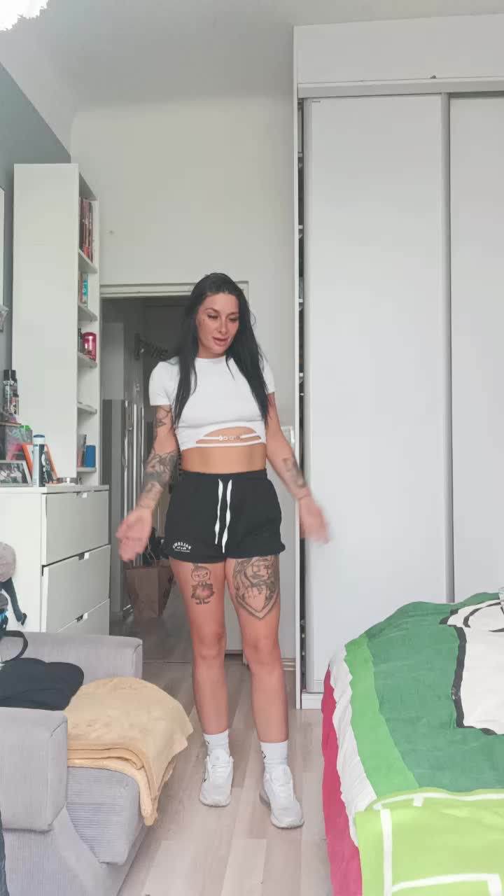 @🥵 Wredna 🥵