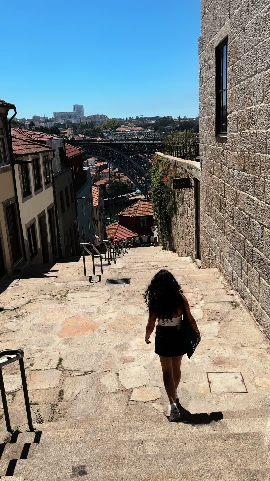 @Victoria