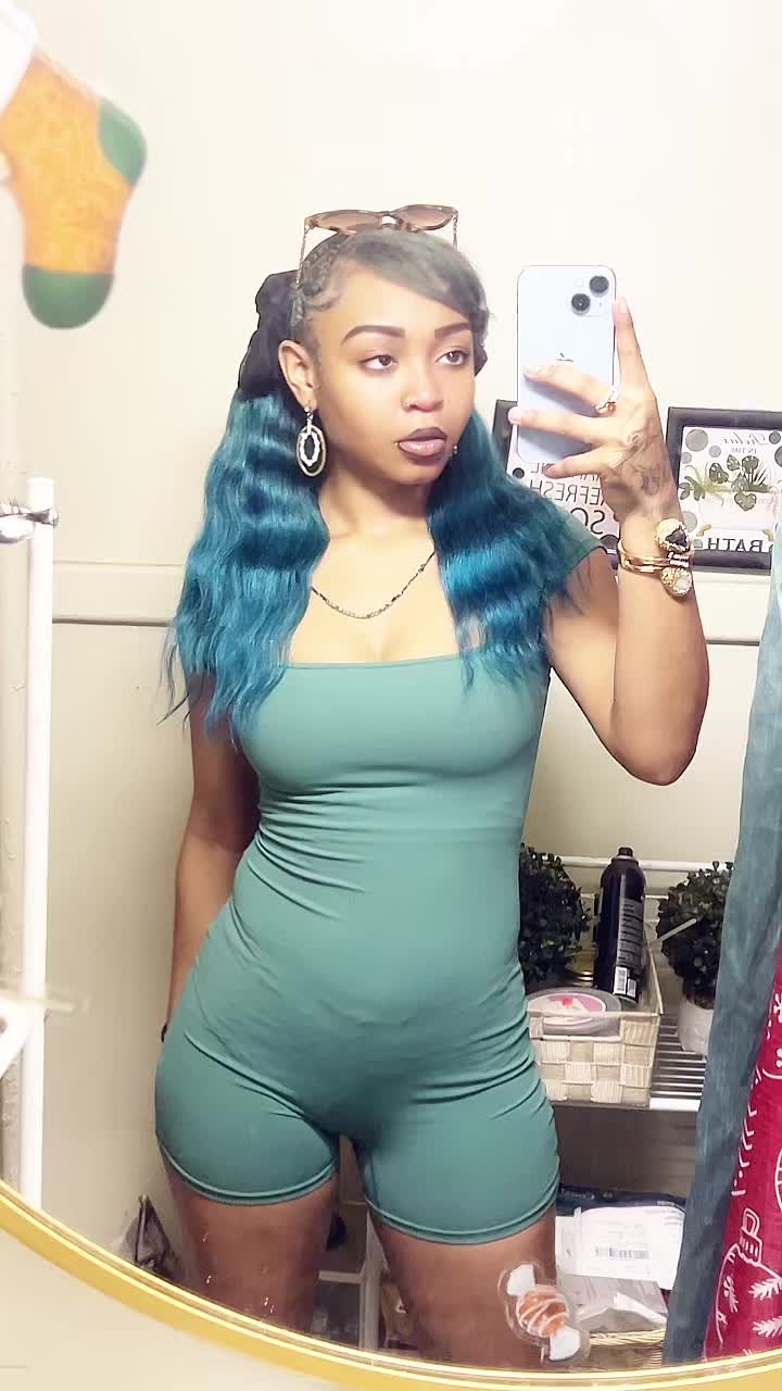 @PRETTY _GIRL_LOCA3🌟🎤