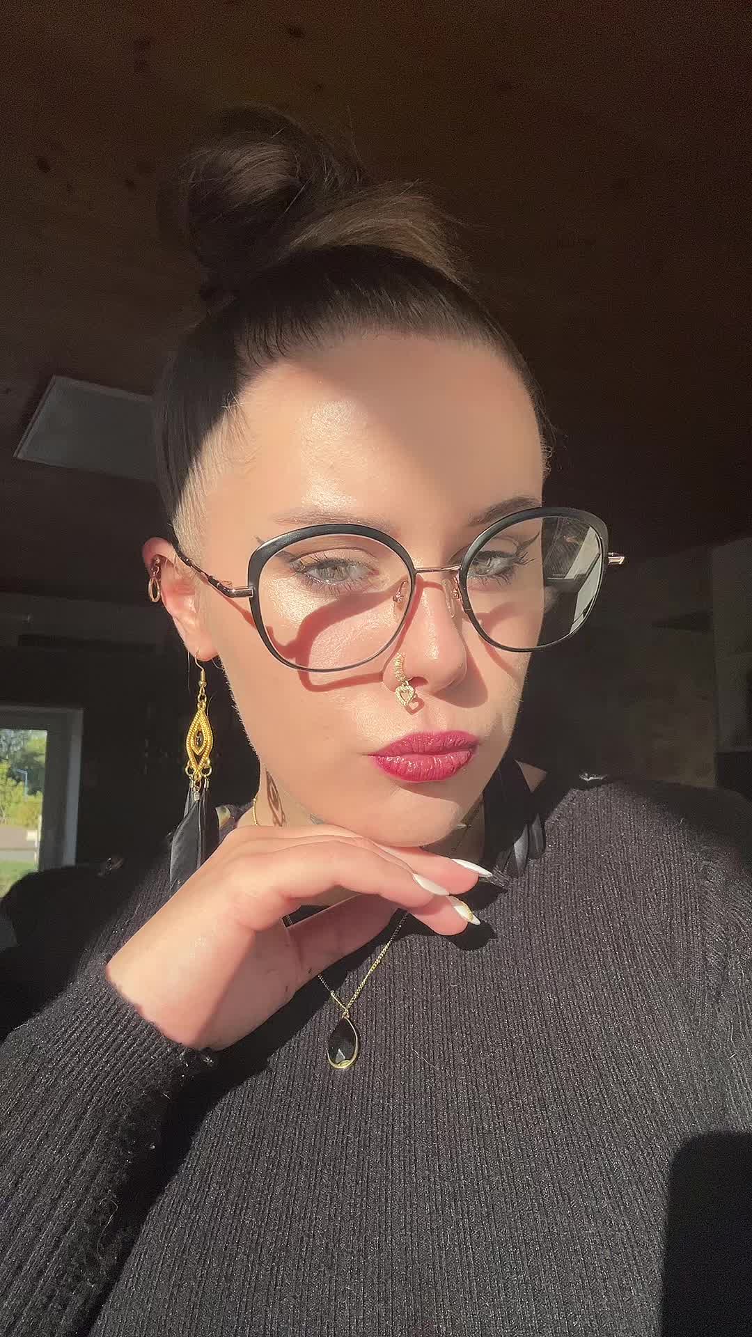 @Clo_xf