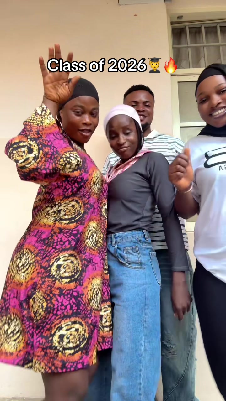 @KARAN🇬🇧🇳🇬