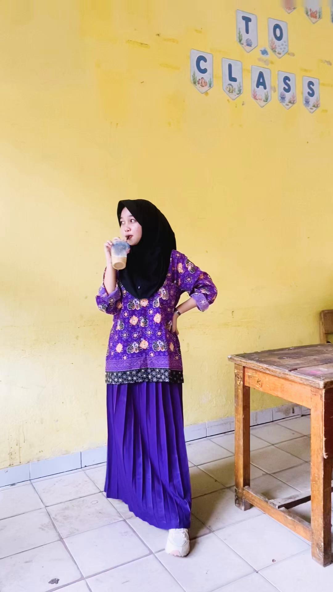 @melatiii020326.