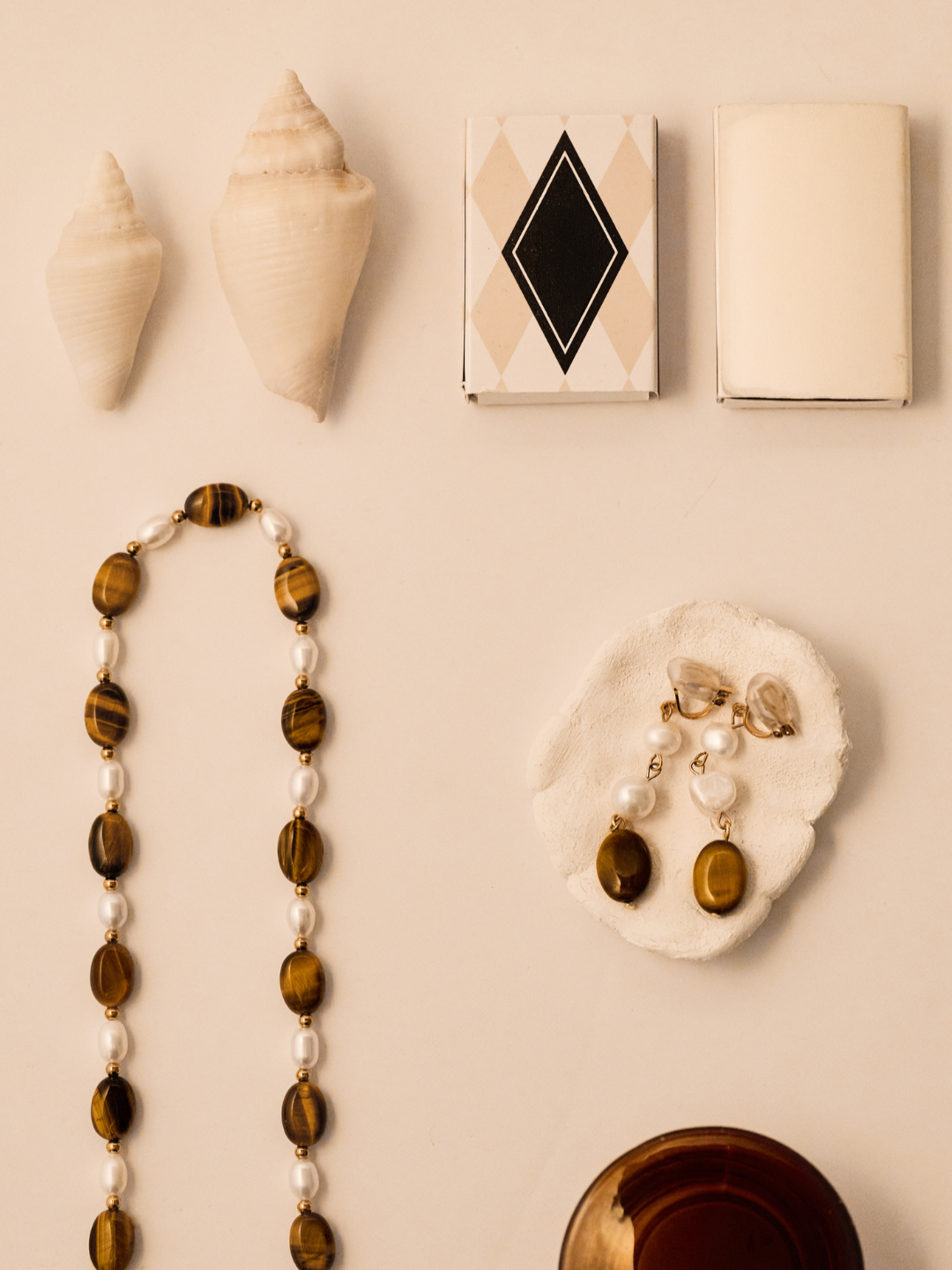 @aiori.co | clip-on earrings