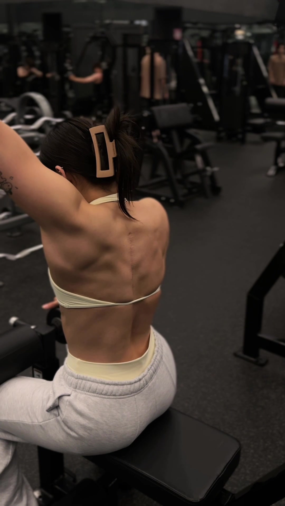 @raechelklifts