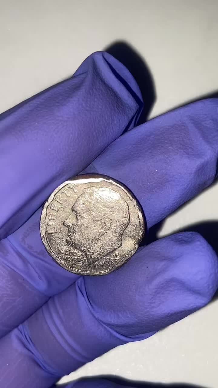 @DamagedCurrency ( Karen )