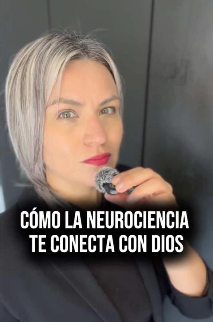 @Viridiana Mart&iacute;nez|Ciencia&Fe