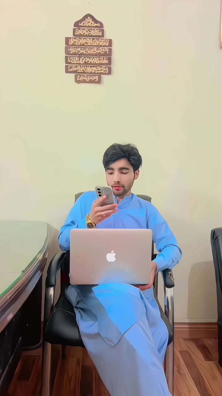 @خٹک۔ 1 ✌️🤪