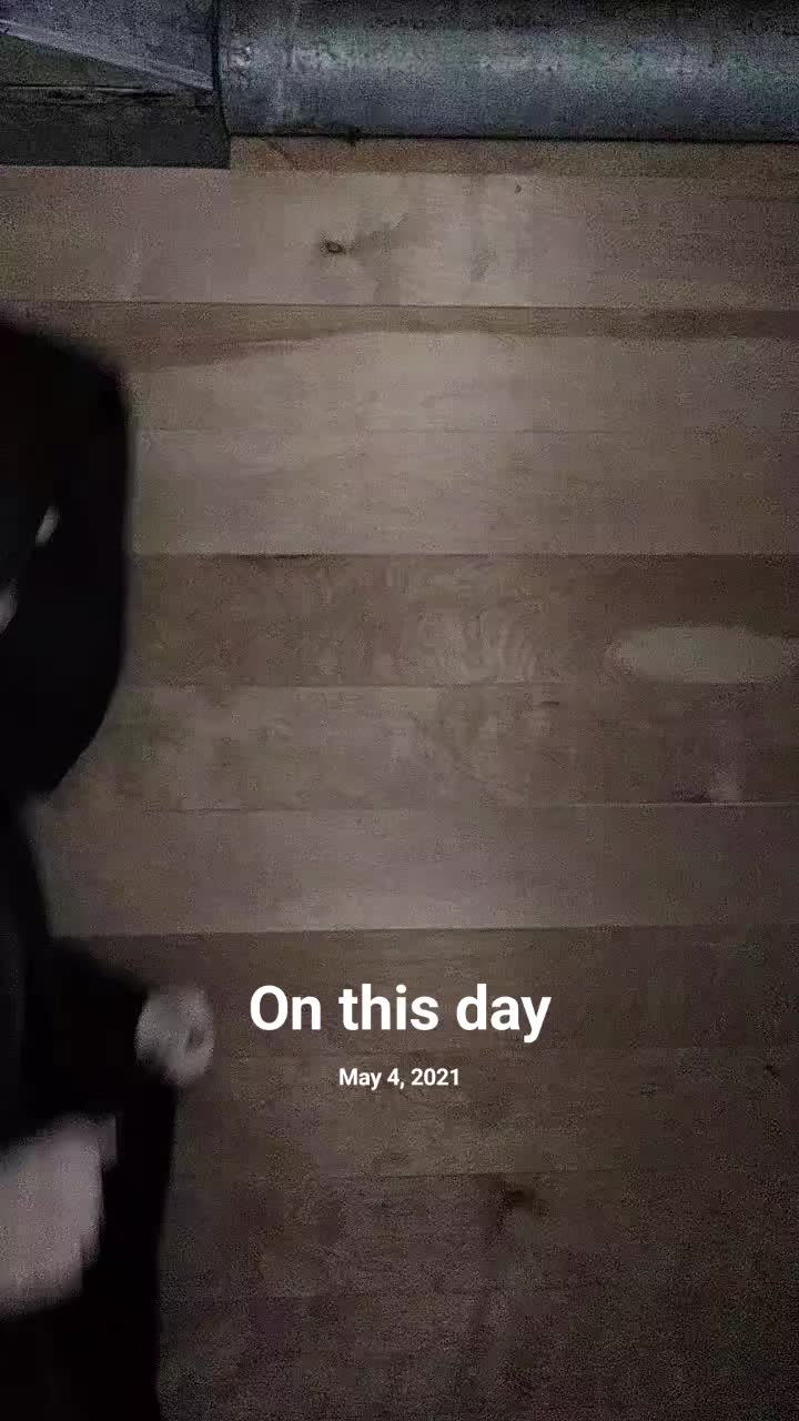 @sweet_bret