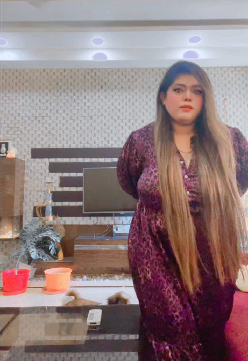 @😍Chubby🥰girl😘 جميل😉