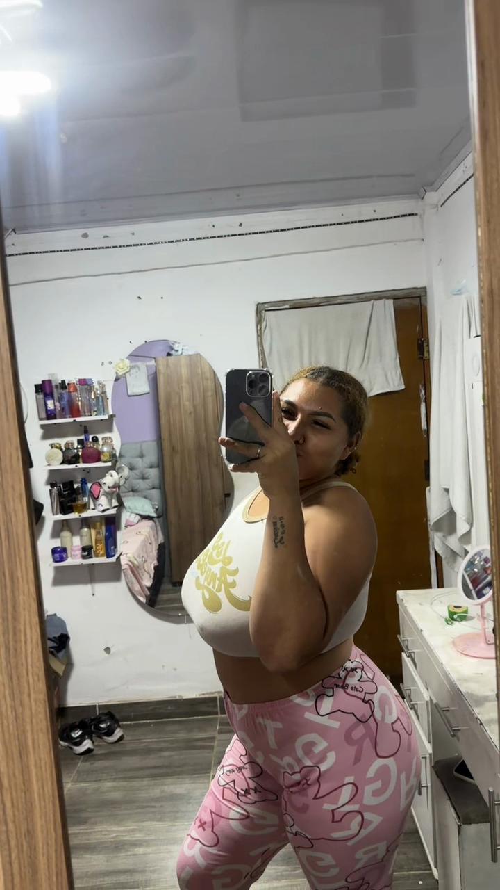 @Söfïïä🎀🔥