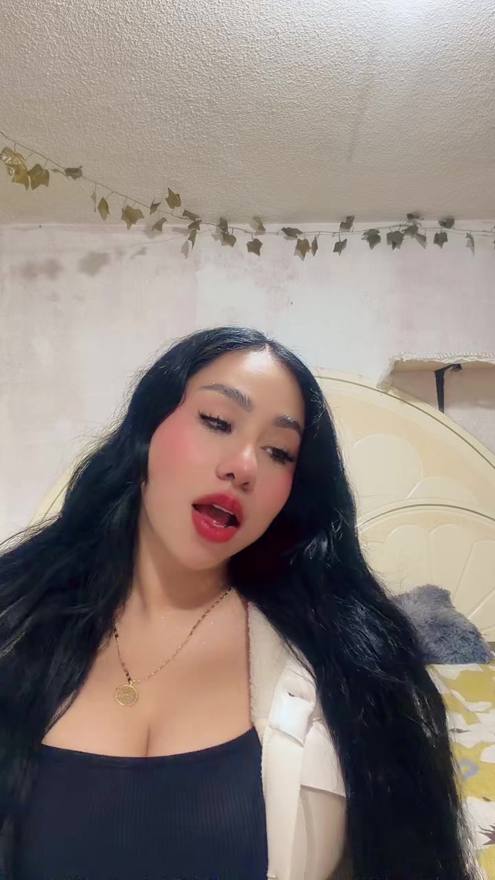 @Laurita Reyes