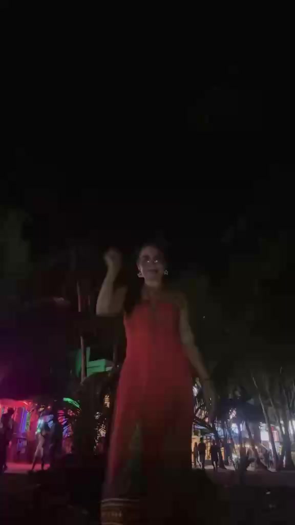 @Mariella