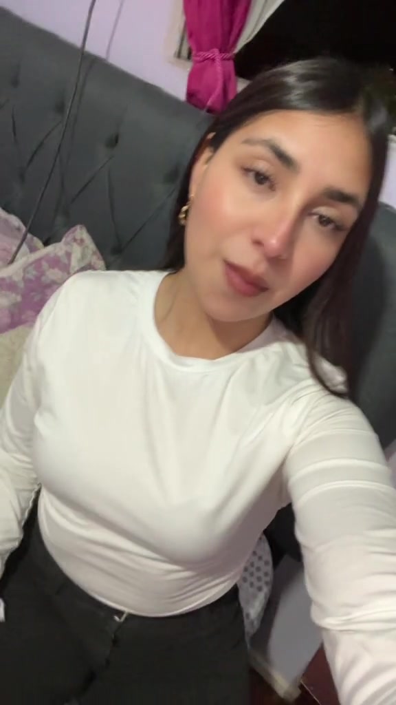 @Javierita_