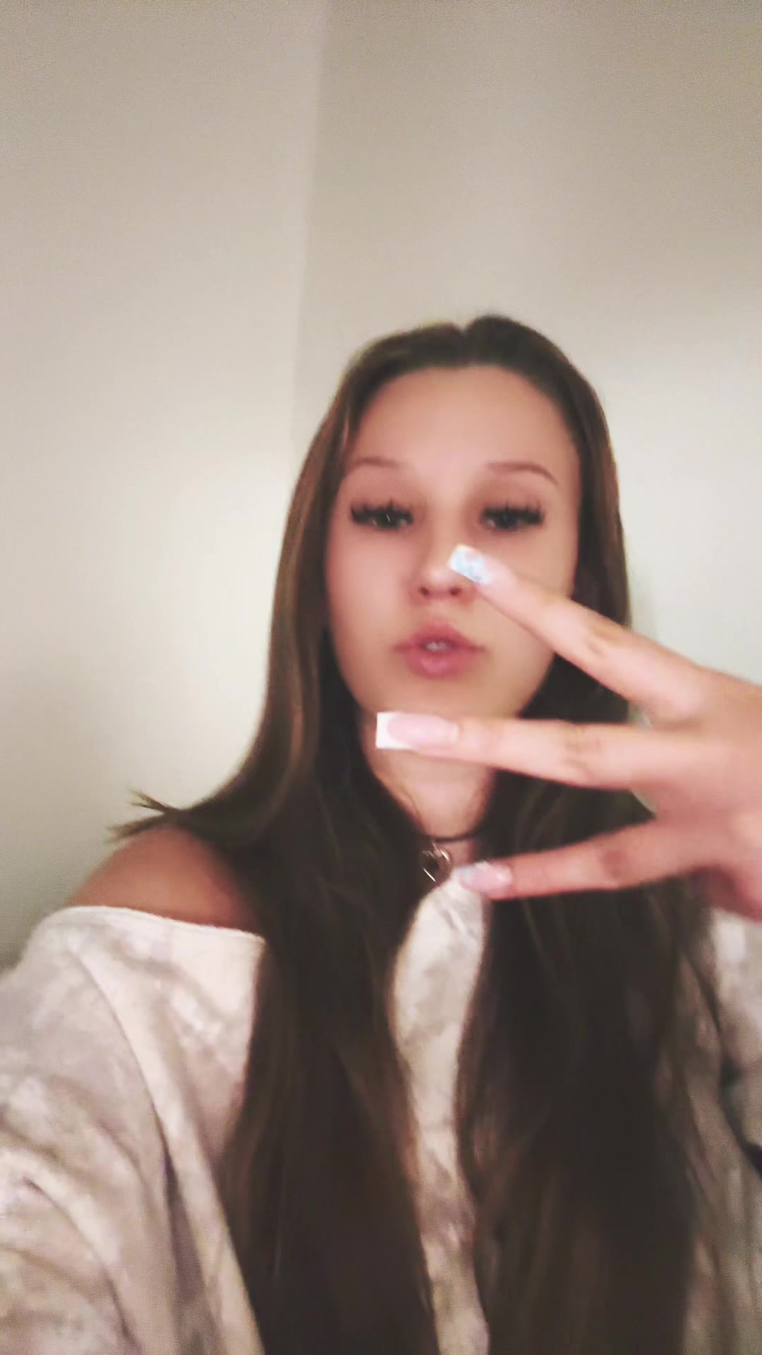 @Madeleine Martin