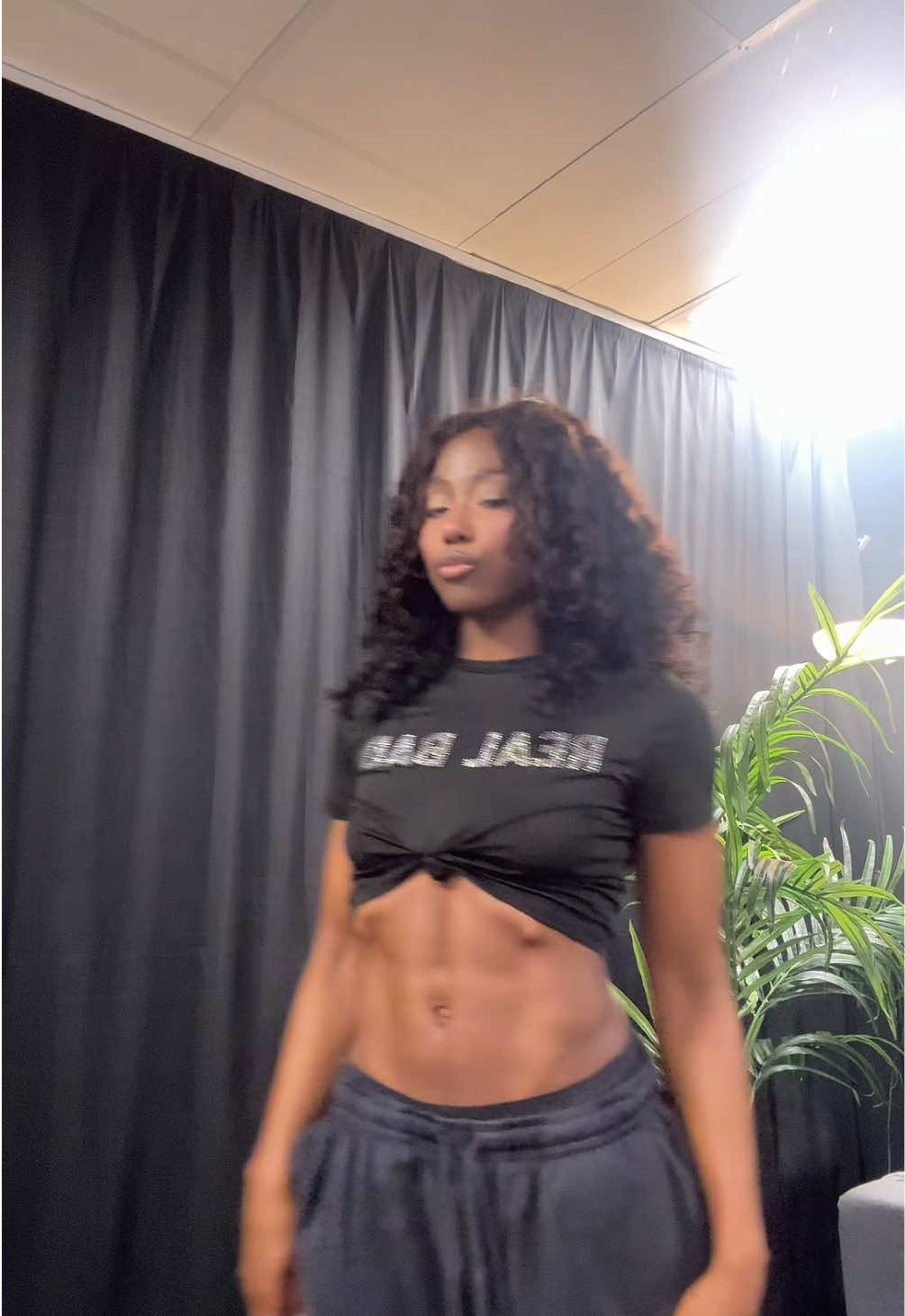 @keniicole