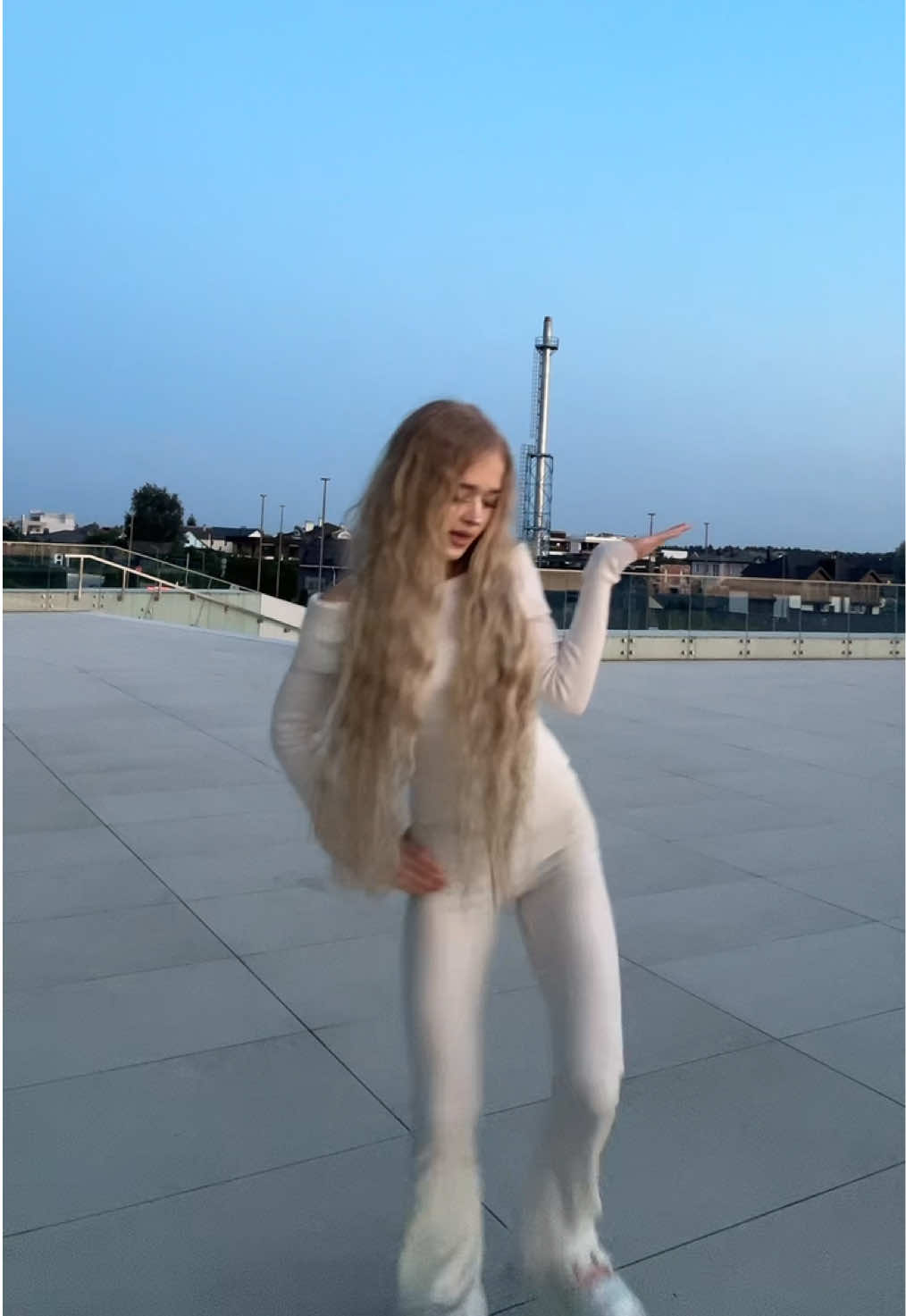 @кася blonde🪽